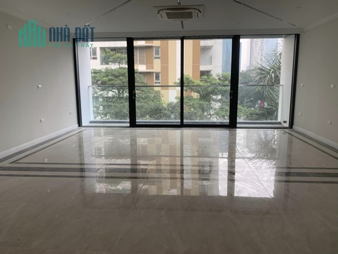 Chủ Cần Mua Nhà To Trên Hoàn Kiếm Nên Cần Bán Gấp Toà Văn Phòng MP Khu THNC - Cầu Giấy - DT : 90m -