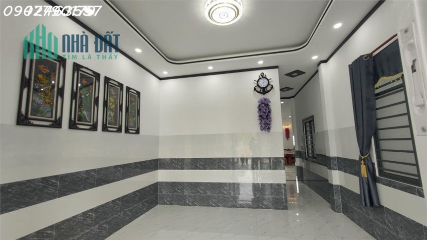 Nhà Giá Rẻ Chất Lượng Cao: Tặng Nội Thất Đẳng Cấp.