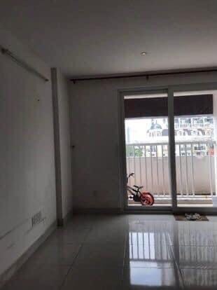 Cần bán gấp CHCC TARA P6 Q8, 68,87m2, 2PN, 2 tỷ. Lh:0707150715.