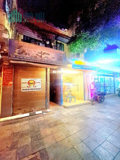 MẶT PHỐ CỔ CỰC VIP - VỈA HÈ THÊNH THANG - ĐƯỜNG 2 CHIỀU Ô TÔ TRÁNH - VỊ TRÍ SIÊU ĐẸP - KINH DOANH