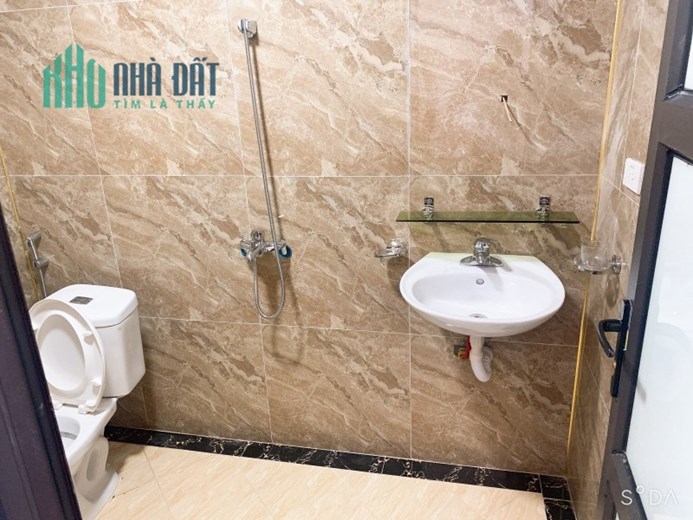 BÁN NHÀ HÀO NAM, ĐỐNG ĐA 35M2 X 4 TẦNG, LÔ GÓC, Ô TÔ TRÁNH, 2 THOÁNG, CHỈ 4,9 TỶ, LH 096 6037496