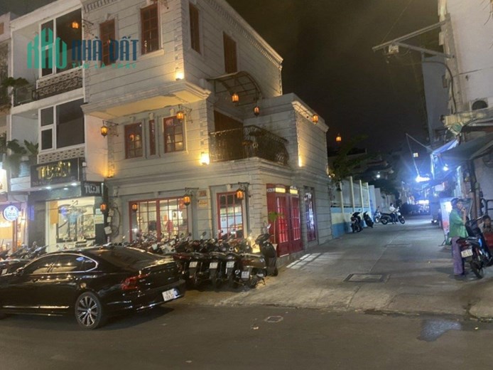 NHÀ ĐẸP - GIÁ ĐẦU TƯ  Cần Ra Gấp Nhà Mặt Tiền Đẹp Quận 1-Tp Hcm
