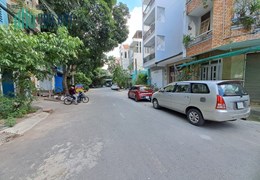 KHU VIP NAM LONG - ĐƯỜNG 10M Ô TÔ TRÁNH THÔNG HÀ HUY GIÁP QUẬN 12 - 3 TẦNG BTCT, 4 PN. CHỈ HƠN 5 TỶ.