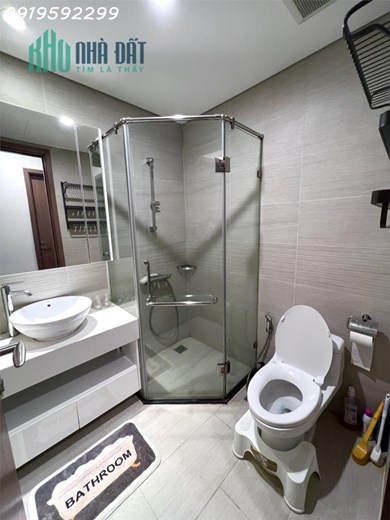 CC CHO THUÊ CĂN HÔ CC VINHOMES GREEN BAY, 2 NGỦ, NHÀ MỚI , FULL NỘI THẤT, 15TR