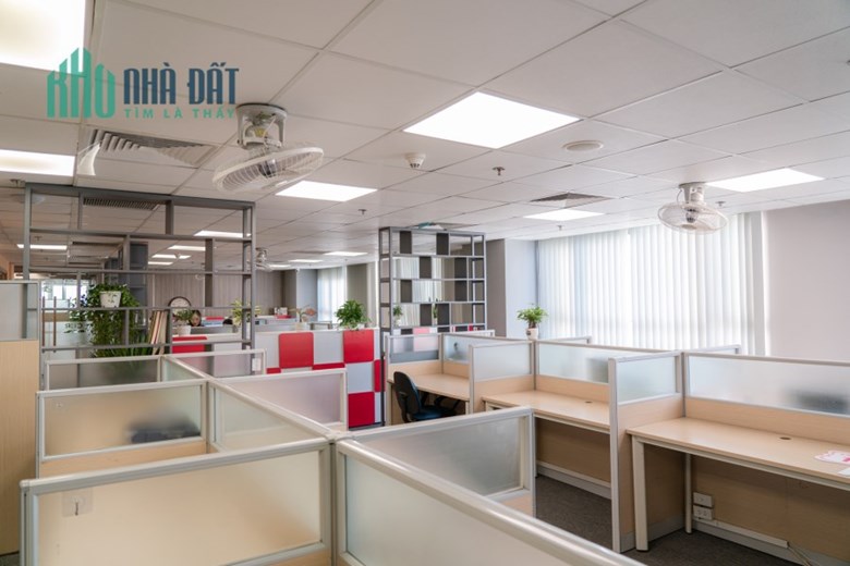 Cho thuê văn phòng giá rẻ, 1000m2 tòa Hancorp Plaza, 72 Trần Đăng Ninh, quận Cầu Giấy