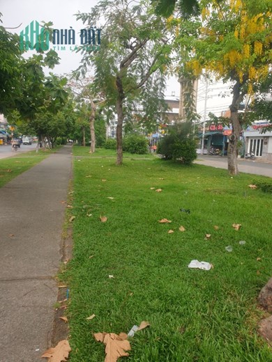 Bán Gấp Tòa Nhà - Nhà Hàng đường Lưu Chí Hiếu.