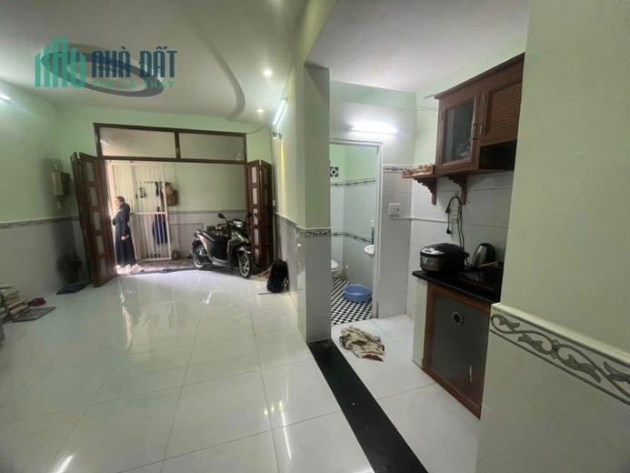 Chỉ 2,8 tỷ nhà Nguyễn Văn Nghi-Phạm Văn Đồng, 39m2 sổ công nhận