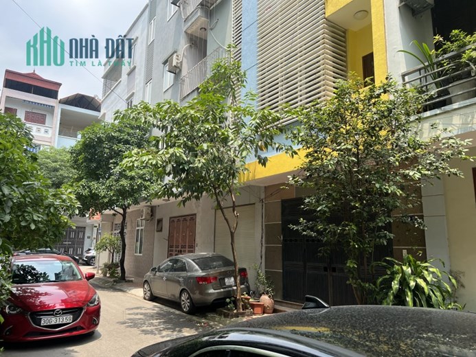 1 căn Liền kề, phân lô KĐT Văn Quán duy nhất. Rẻ nhất khu vực ko có căn thứ 2 76m2 giá 11 tỷ