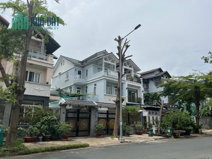 NGỘP NÊN BÁN GẤP KHANG DDIENF INTRESCO ( GIẢM GIÁ SÂU )