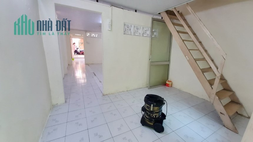 Cho thuê NNC hẻm 80 Trần Nguyên Hãn P13Q8. Giá 8,5 triệu