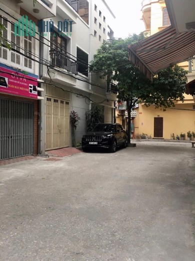 Cần bán căn nhà 6 tầng thang máy tại vị trí cực đẹp trên đường Mai Dịch, Cầu Giấy, Hà Nội