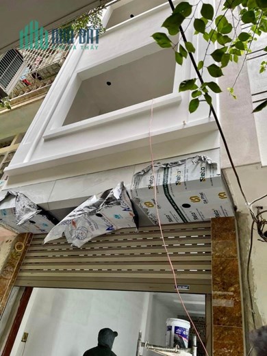 Cần bán căn nhà 6 tầng thang máy tại vị trí cực đẹp trên đường Mai Dịch, Cầu Giấy, Hà Nội