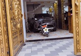 Bán RẺ Nhà NGỘP 5 TỶ Quận 11, Ô-TÔ ĐỖ CỬA, 66m2, 9.2 TỶ HẠ CÒN 6.2 TỶ, Sổ Vuông