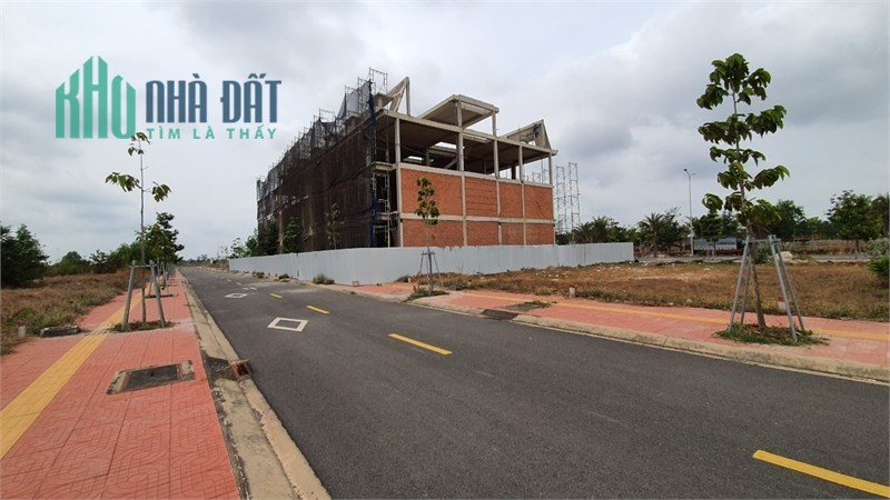 Hạ giá cần bán gấp lô đất tại Mega City 2 Đồng Nai chỉ 900 triệu 100m2