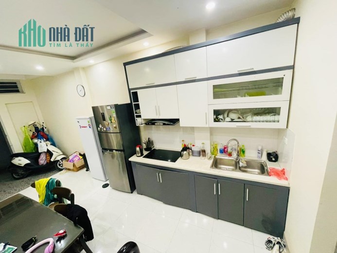 SIÊU HIẾM PHỐ 8/3 NHÀ ĐẸP Ở NGAY, TẶNG NỘI THẤT 42M x 4T, NHỈNH 3 TỶ 0901753139