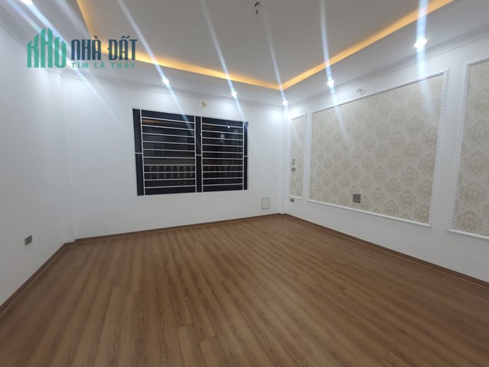 BÁN NHÀ ĐƯỜNG CHÙA BỘC, 38M x 6 TẦNG, THANG MÁY NHẬP KHẨU, NHÀ DÂN XÂY