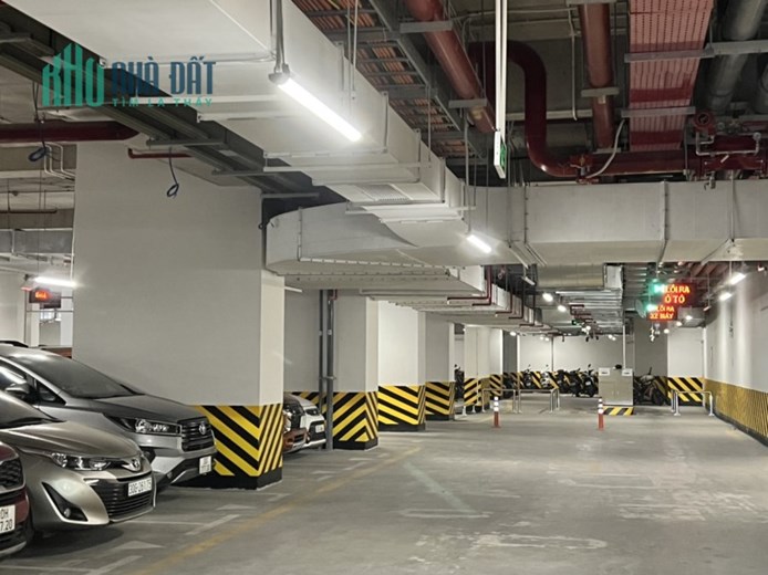 Cho thuê nhà chung cư 234 Hoàng Quốc Việt , Cầu Giấy . 95m, 3 ngủ. Giá: 15tr