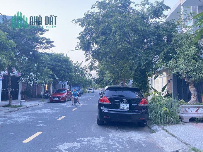 Cần bán cặp Thanh Lương 8 đối diện view công viên khu dân trí cao Hòa Xuân ĐN giá sụp hầm 6 tỷ 5