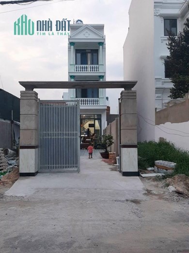 CHÍNH CHỦ CẦN BÁN GẤP NHÀ ĐẸP tại quận 12, TPHCM