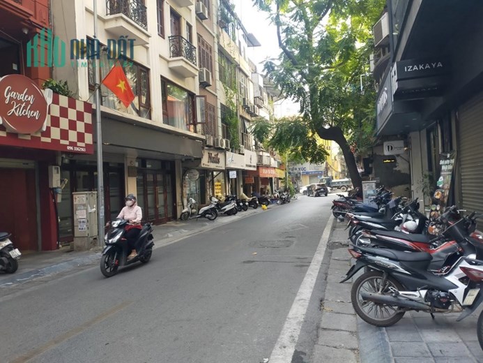 Cho thuê mb Bùi Thị Xuân kinh doanh sầm uất