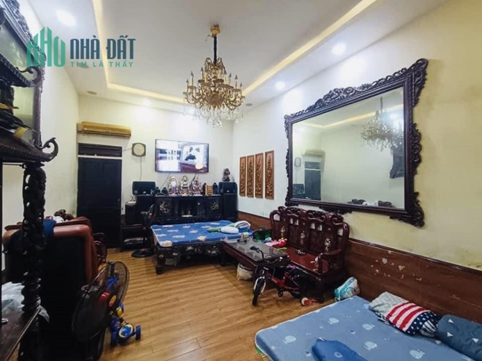 Bán nhà sát mặt phố Xã Đàn, Đống Đa, lô góc KD, 80m2, MT 7.3m, chỉ 16 tỷ TL
