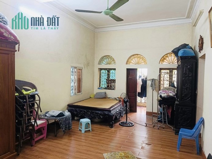 Bán nhà sát mặt phố Xã Đàn, Đống Đa, lô góc KD, 80m2, MT 7.3m, chỉ 16 tỷ TL