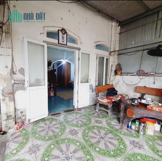 Bán đất tặng nhà cấp 4, Xuân Canh, Đông Anh ô tô đỗ cửa nhà 3 thoáng, 61m chỉ 2 tỷ rẻ nhất khu vực.