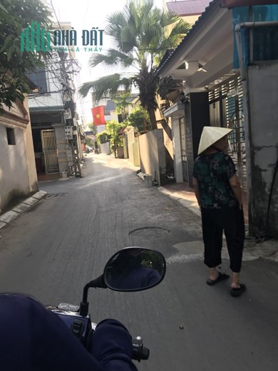 Bán đất tặng nhà cấp 4, Xuân Canh, Đông Anh ô tô đỗ cửa nhà 3 thoáng, 61m chỉ 2 tỷ rẻ nhất khu vực.