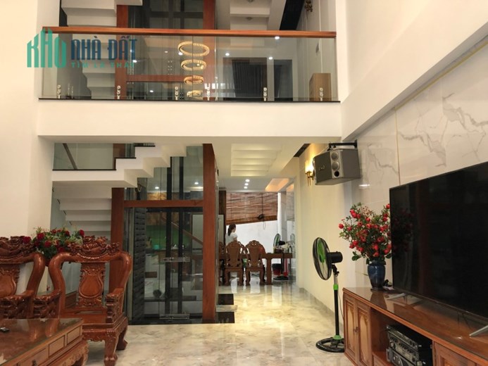 NHÀ CHÍNH CHỦ 1/ HUỲNH VĂN NGHỆ P15 TÂN BÌNH 
NHÀ CÓ THANG MÁY - Giá 9,5 tỷ Thương lượng 
CƠ HỘI