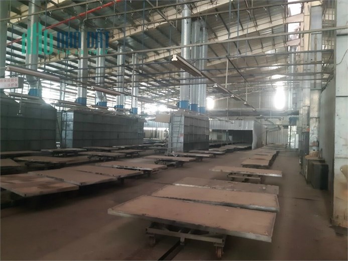 bán nhà xưởng đẹp, chuẩn CCN, phù hợp khách hàng mua cho thuê, kết nối tuyến QL 51.