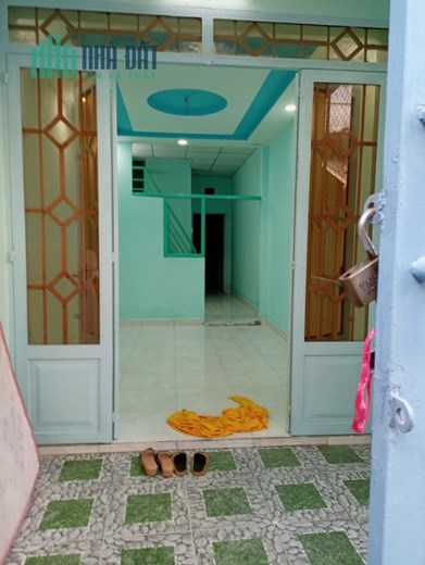 Chủ gửi bán nhà Miếu Bình Đông Bình Tân 35m2 2 tầng BTCT gần HXH chỉ 3 tỷ