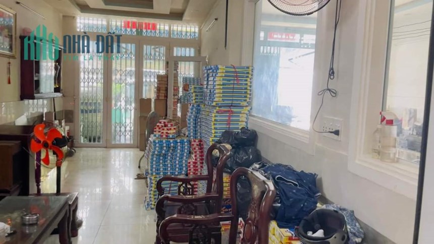 Bán nhà hẻm xe tải Trình Đình Trọng Q.Tân Phú 225m2 xây 3 tầng giá 20 tỷ TL