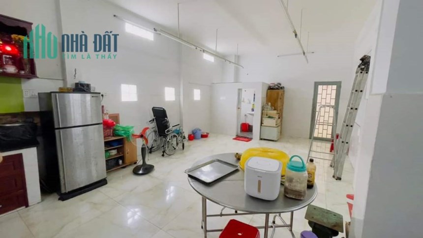 Bán nhà hẻm xe tải Trình Đình Trọng Q.Tân Phú 225m2 xây 3 tầng giá 20 tỷ TL