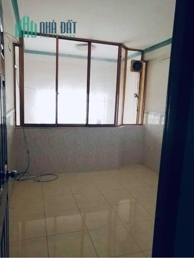 Bán nhà Trần Phú Quận 5 3 tầng DTSD 40m2 3PN giá rẻ chỉ nhỉnh 2 tỷ thương lượng