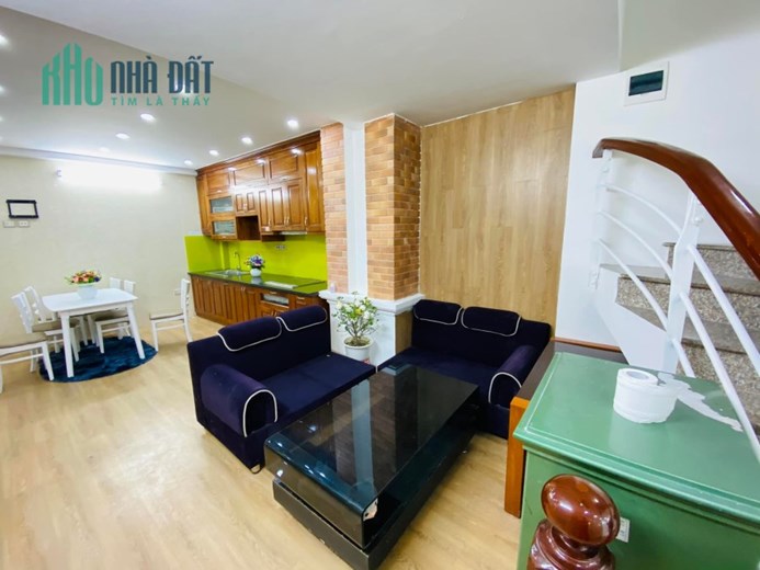 Chủ Xoắn Bán! Nhà Đẹp Nguyễn Khánh Toàn, nông, oto gần, ba gác tránh, 45m, 5T, chỉ 4.65 tỷ