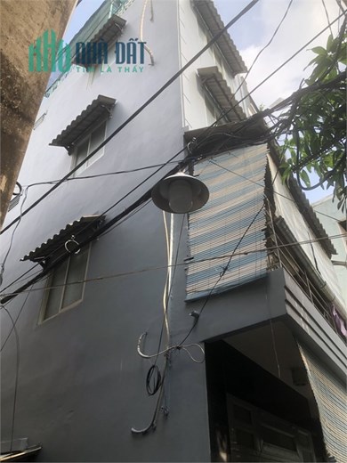 Bán nhà Q.10 - 4 Lầu - 3PN - Nhà mới ở ngay - Lô gốc thoáng mát.