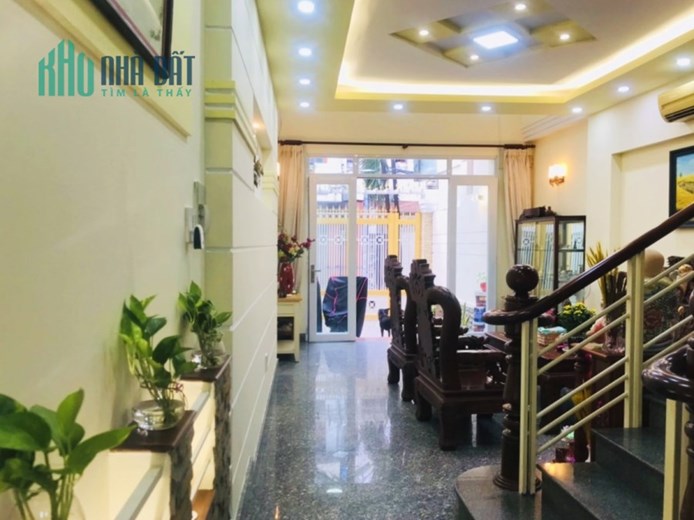 HẺM XE HƠI , SÁT MẶT TIỀN , 96m2, 4 TẦNG, 4X24.5m, LÊ VĂN SỸ P2 TÂN BÌNH