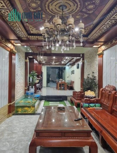 Bán nhà ngõ 10 Nguyễn Văn Huyên Cầu Giấy 83m x 4T x 24 tỷ, vỉa hè, ô tô, ở và văn phòng