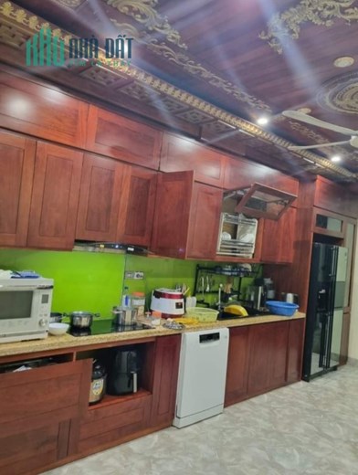 Bán nhà ngõ 10 Nguyễn Văn Huyên Cầu Giấy 83m x 4T x 24 tỷ, vỉa hè, ô tô, ở và văn phòng