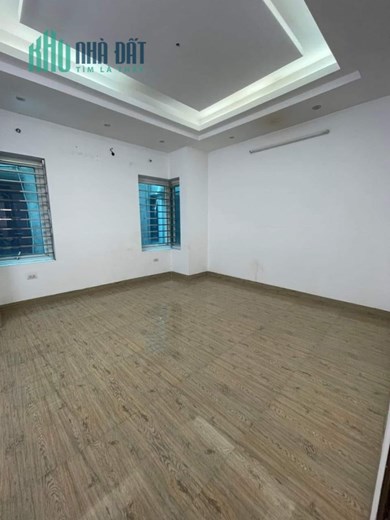 CHO THUÊ NHÀ LK VĂN PHÚ HÀ ĐÔNG - 70M 4.5 TẦNG GIÁ CHỈ 14TR - KINH DOANH - VĂN PHÒNG