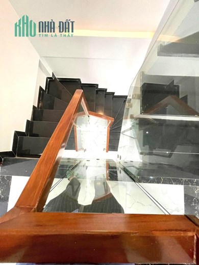 Xã Đàn-cần bán nhà -hiếm -Đống Đa 48mx4T 20M gần phố 5 tỷ 8