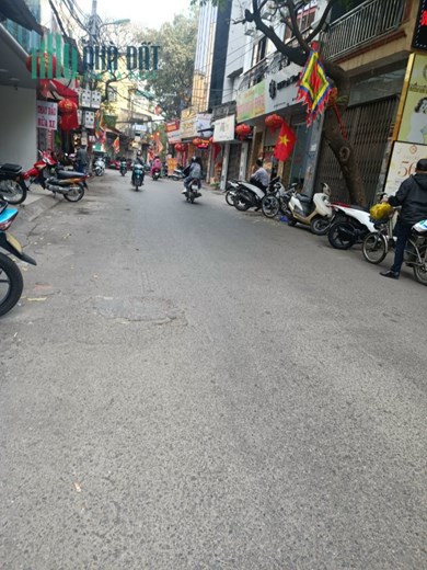 Thật nhanh tay! Chủ cần bán nhà đẹp Đỗ Đức Dục, 40m2, kinh doanh, lô góc, nhà thiết kế hiện đại, 4