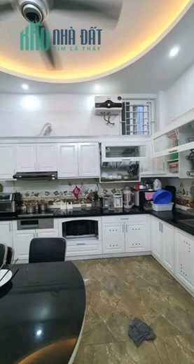 BÁN NHÀ XUÂN ĐỈNH,căn nhà ĐẸP- NGÕ THÔNG - thiết kế bên trong CAO CẤP - Ô TÔ VÀI BƯỚC CHÂN