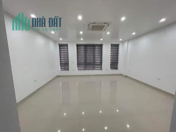 Cho thuê nhà Phân Lô Phạm Tuấn Tài Cầu Gíây, 60m giá chào 26tr