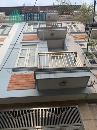 Nhà phố Cát Linh hiếm ngõ ô tô, 10m ra ô tô tránh, DT 56m2 x 5T, mt 4m, giá 7tỷ 6