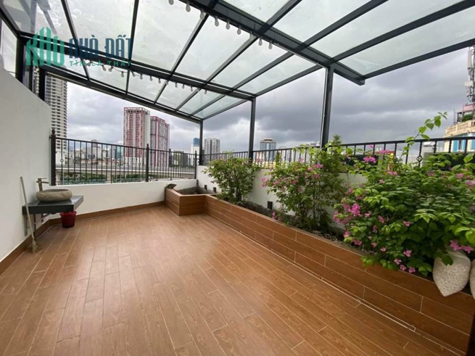 Hoàng tử! Nhà đẹp phố  Đỗ Đức Dục, 44m2, ngõ ô tô, dân trí cao, văn minh, 4 tỷ 8