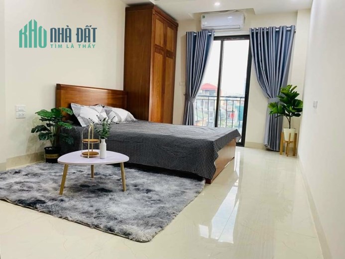 Hoàng tử! Nhà đẹp phố  Đỗ Đức Dục, 44m2, ngõ ô tô, dân trí cao, văn minh, 4 tỷ 8