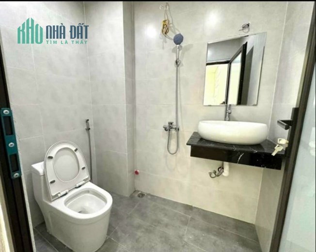 Thật 100%! Nhà đẹp phố Đỗ Đức Dục, 47m2, ngõ rộng, thông thoáng, kinh doanh 5 tỷ 1