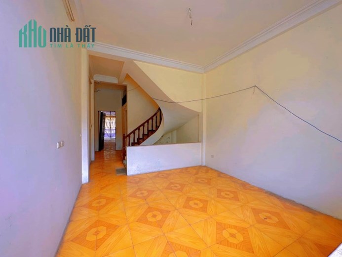 Nhà Mặt Ngõ 110 Trần Duy Hưng 70m2-5Tầng -16.5 Tỷ Ôtô tránh, KD vô đối, Ngõ thông