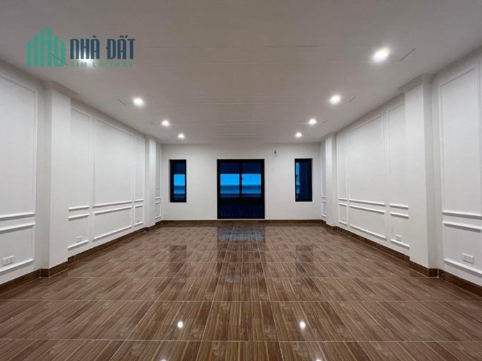 Bán nhà mặt phố Nguyễn Ngọc Nại, Thanh Xuân 100m, 9 tầng, mt 5m. Giá: 35.5 tỷ